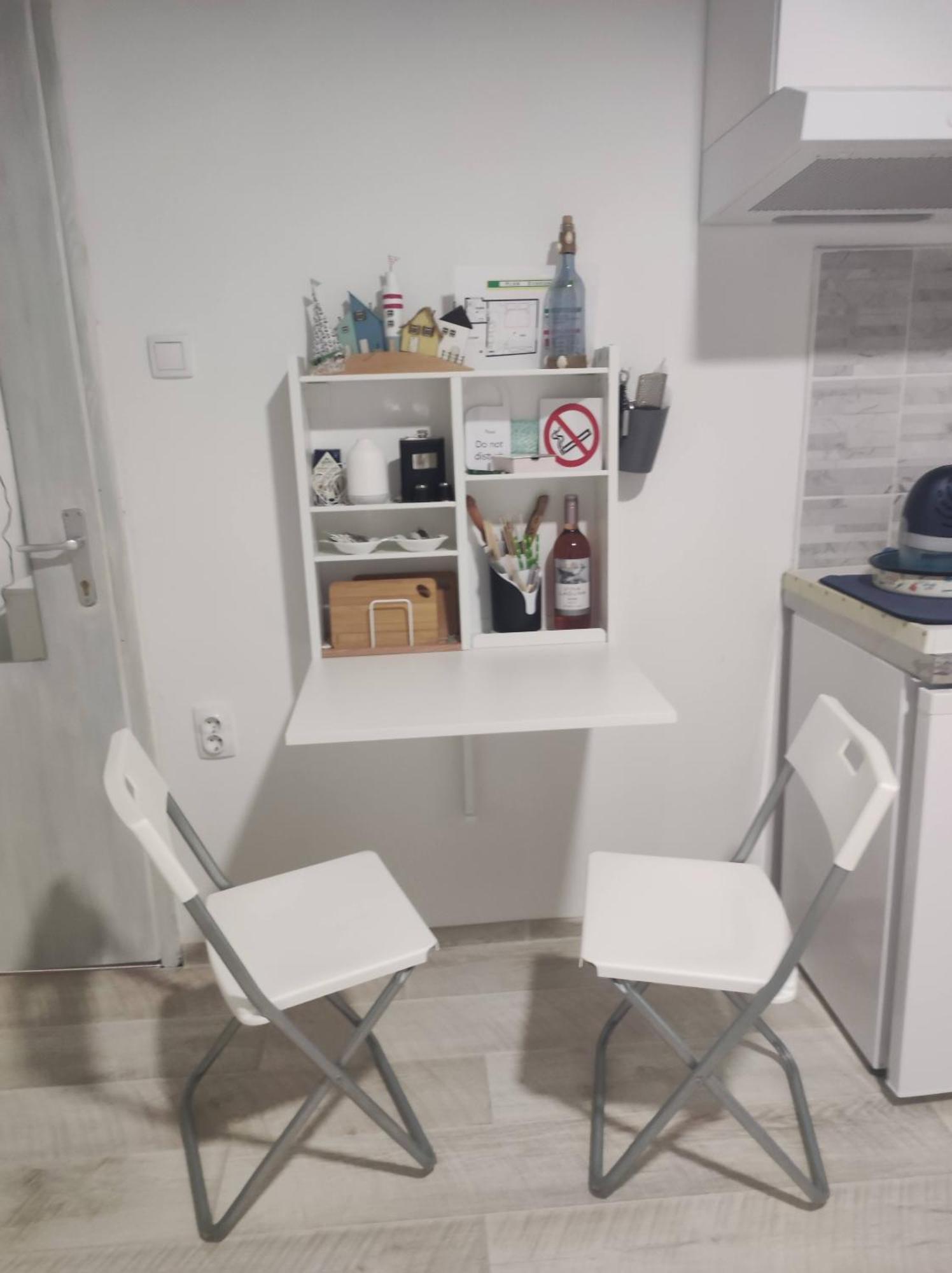 Barka Apartment *